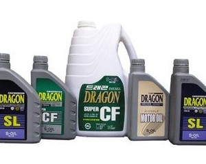 Полусинтетическое моторное масло Dragon