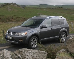 Mitsubishi Outlander XL