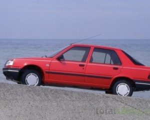 Peugeot 309