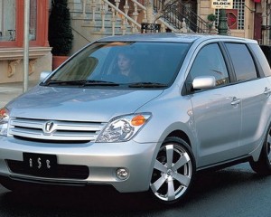 Toyota Ist